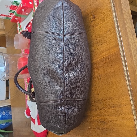 Brighton Rayann shoulder dark brown pebble leather with a heart charm - Picture 5 of 16